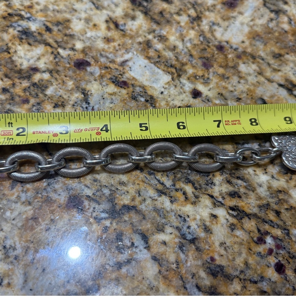 Brighton Vintage Chunky Heart 2 sided bracelet. EUC. - Picture 11 of 15